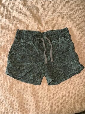 Denver Hayes Dark Green Printed Drawstring Athletic Shorts